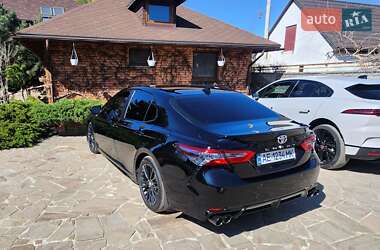 Седан Toyota Camry 2019 в Киеве