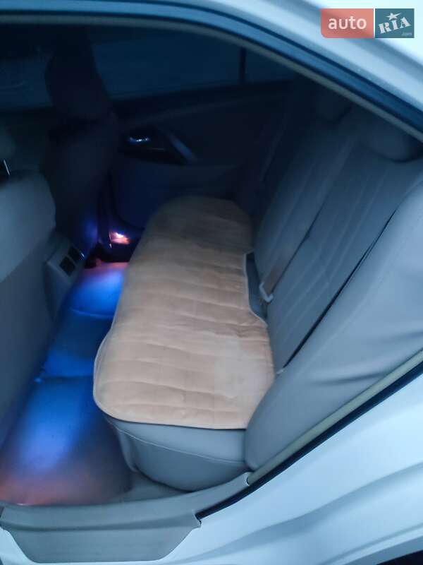 Седан Toyota Camry 2008 в Дружковке