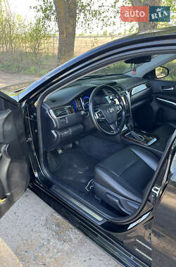 Седан Toyota Camry 2017 в 