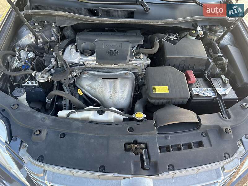 Седан Toyota Camry 2012 в Житомире