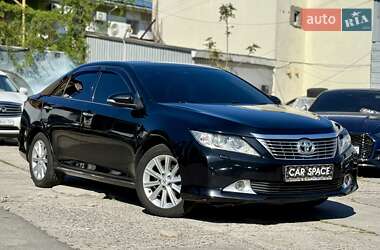 Седан Toyota Camry 2011 в 