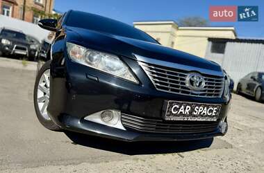 Седан Toyota Camry 2011 в 