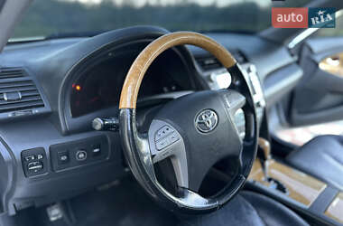 Седан Toyota Camry 2007 в 