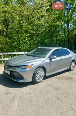 Седан Toyota Camry 2020 в 
