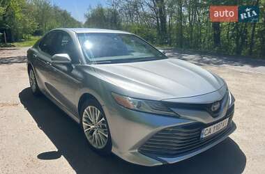 Седан Toyota Camry 2020 в 