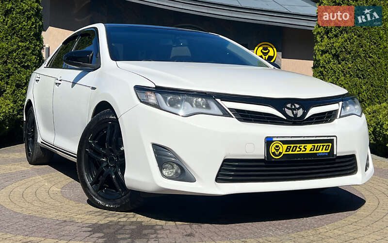 Toyota Camry 2013