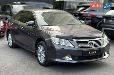 Седан Toyota Camry 2011 в 