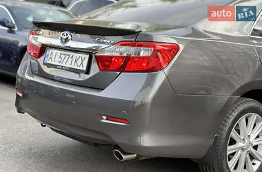 Седан Toyota Camry 2011 в 