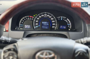 Седан Toyota Camry 2011 в 