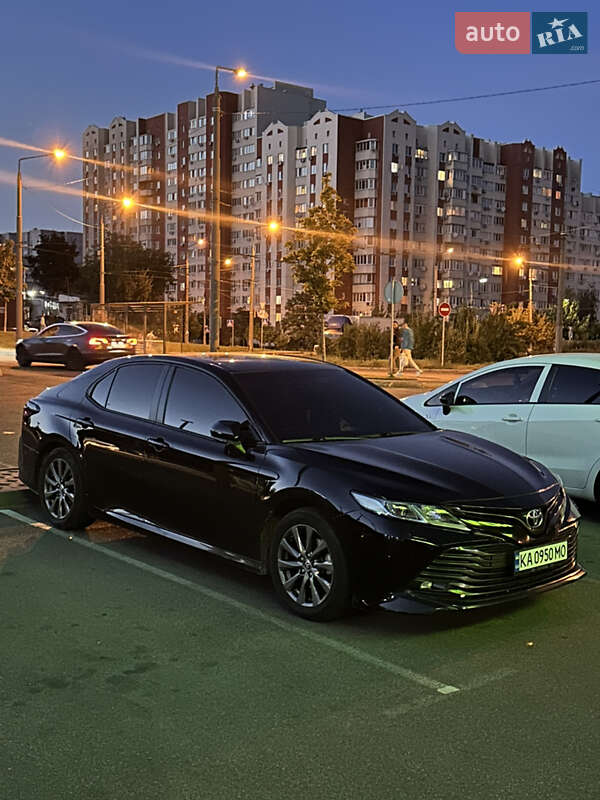 Toyota Camry 2020