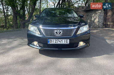 Седан Toyota Camry 2011 в 