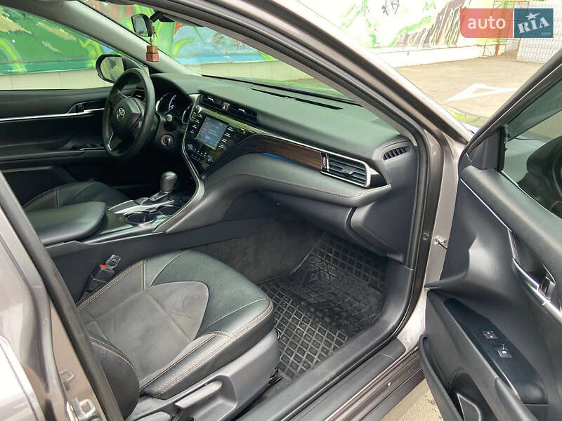 Седан Toyota Camry 2018 в Одесі