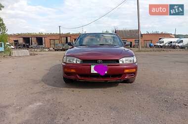 Седан Toyota Camry 1992 в 