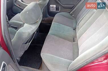 Седан Toyota Camry 1992 в 