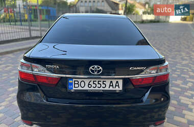 Седан Toyota Camry 2014 в 