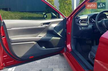 Седан Toyota Camry 2020 в 