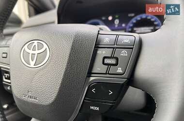 Седан Toyota Camry 2024 в 
