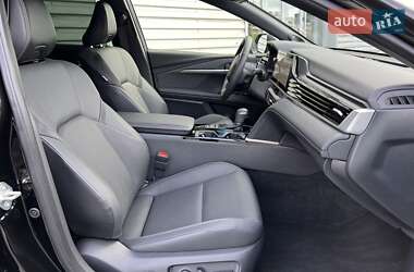 Седан Toyota Camry 2024 в 
