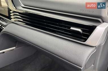 Седан Toyota Camry 2024 в 