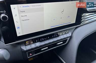Седан Toyota Camry 2024 в 