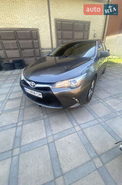 Toyota Camry 2016