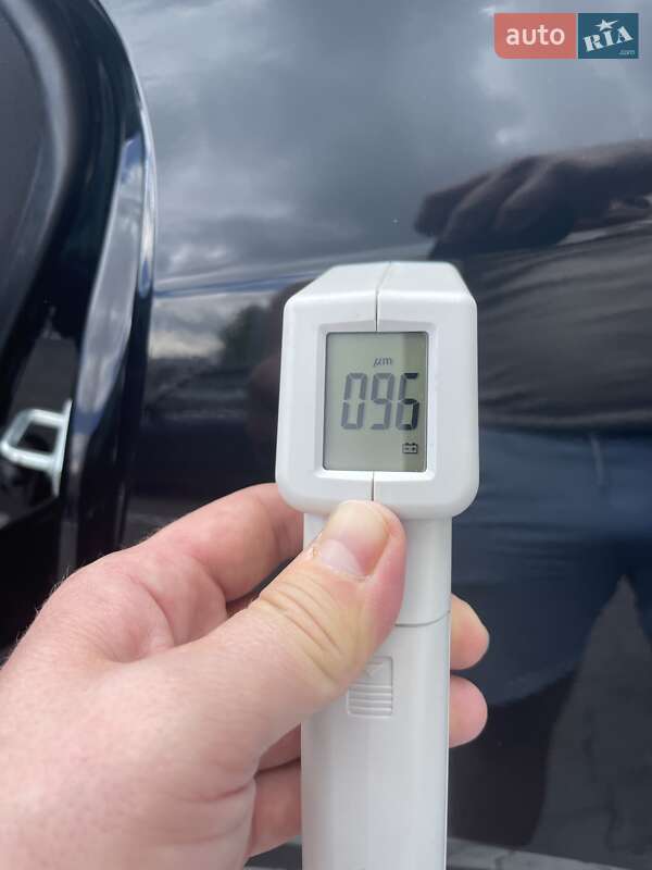 Седан Toyota Camry 2015 в Виннице