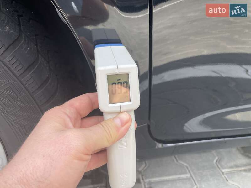 Седан Toyota Camry 2015 в Виннице