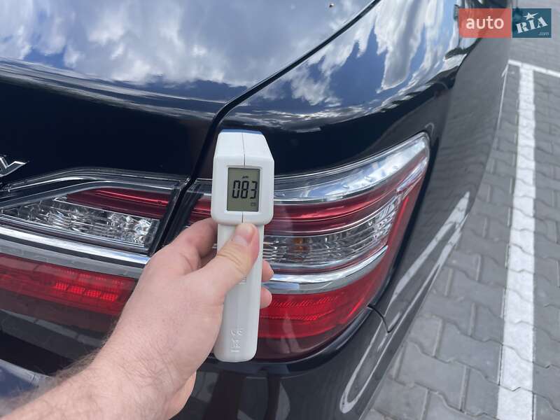 Седан Toyota Camry 2015 в Виннице