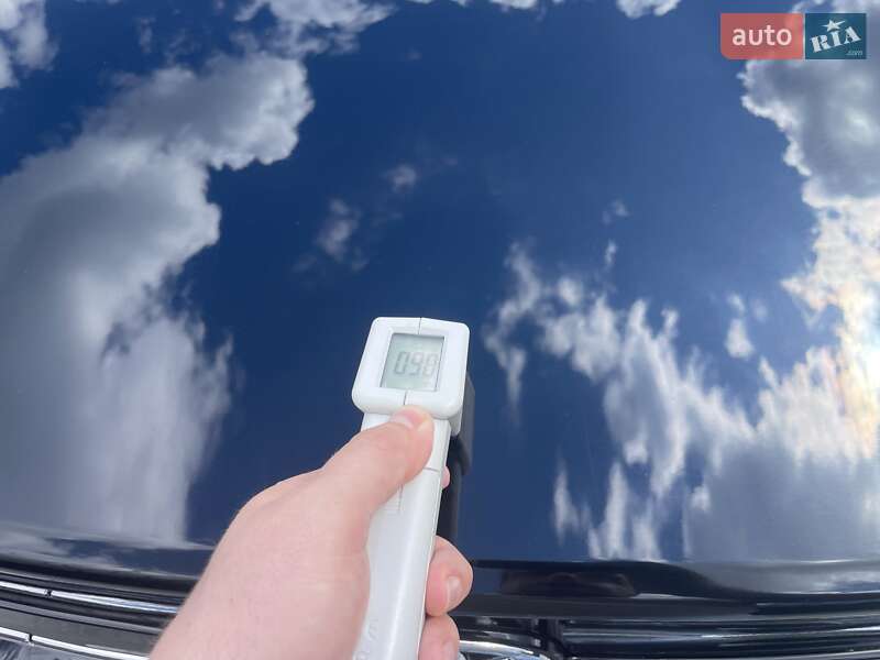 Седан Toyota Camry 2015 в Виннице