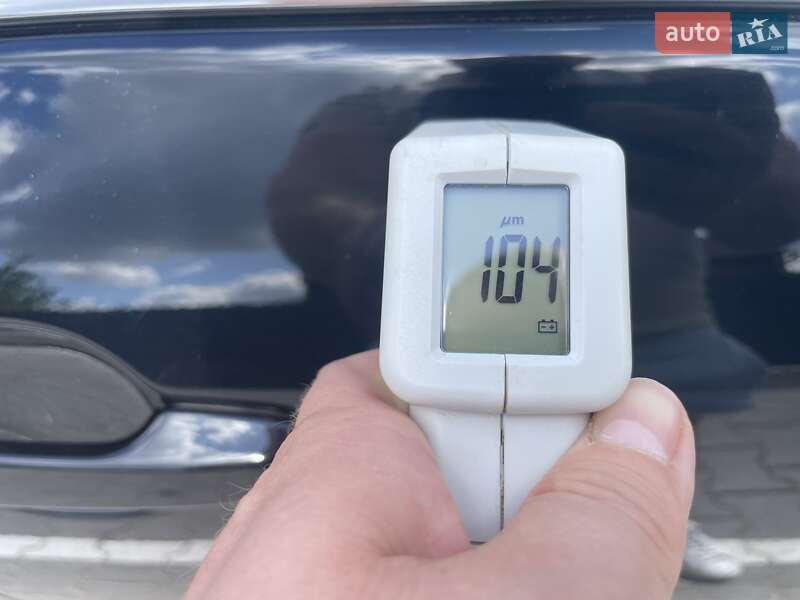 Седан Toyota Camry 2015 в Виннице