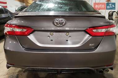 Седан Toyota Camry 2019 в 