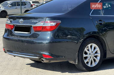 Седан Toyota Camry 2016 в 