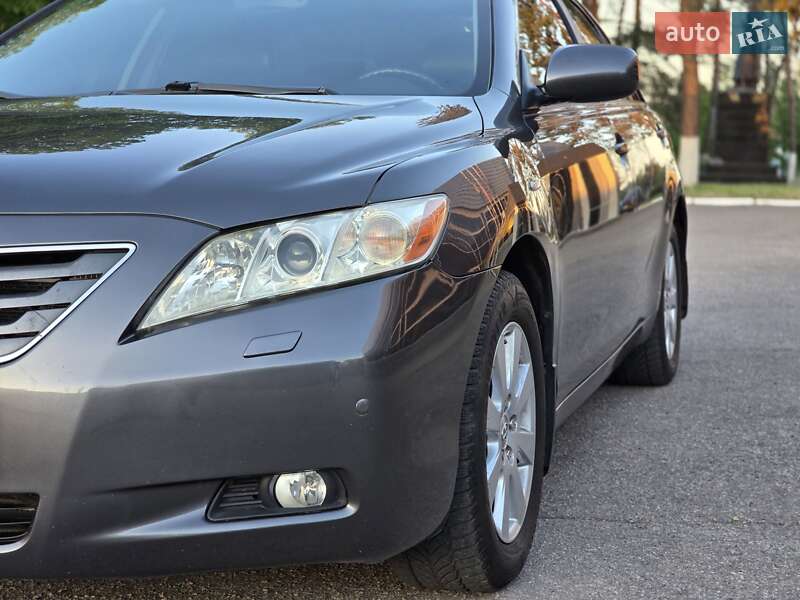 Седан Toyota Camry 2006 в Харькове