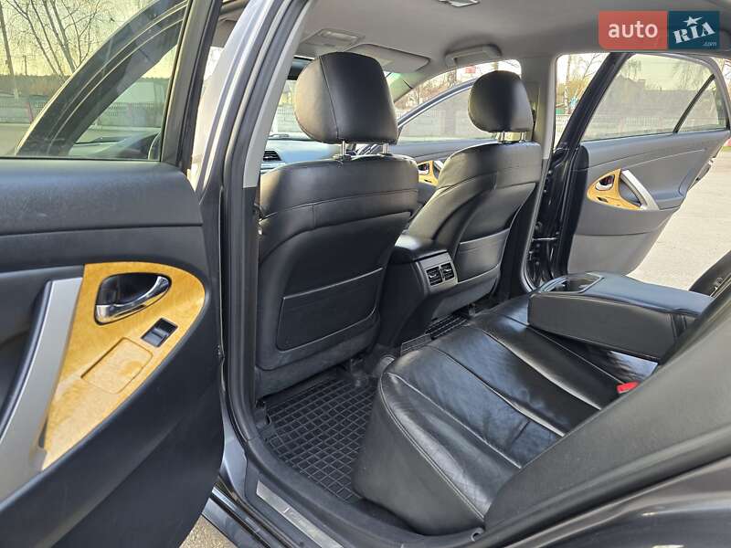 Седан Toyota Camry 2006 в Харькове