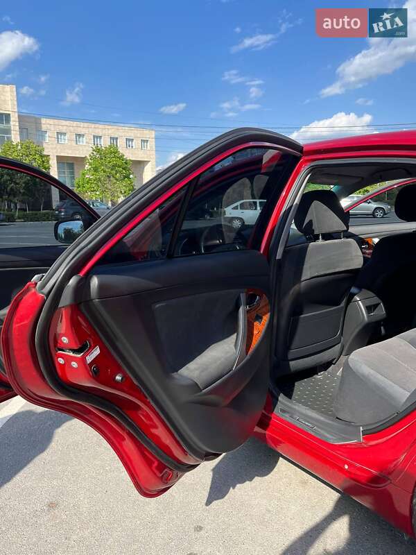 Седан Toyota Camry 2008 в Нетешине