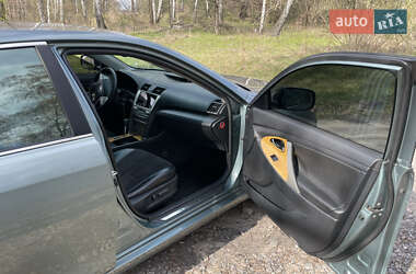 Седан Toyota Camry 2007 в 