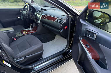 Седан Toyota Camry 2012 в 