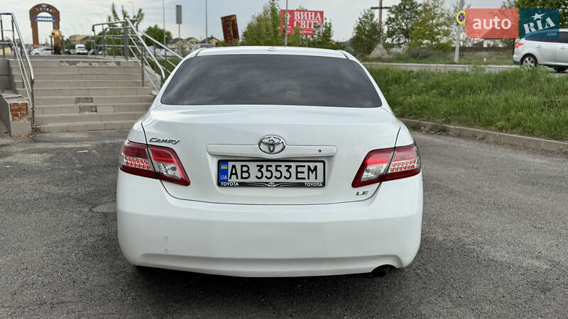 Седан Toyota Camry 2011 в Вінниці