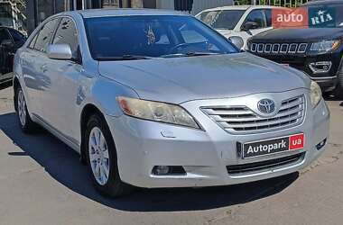 Седан Toyota Camry 2006 в 