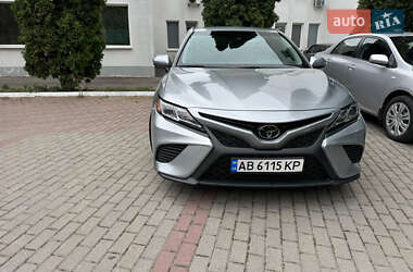 Седан Toyota Camry 2018 в 