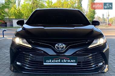 Седан Toyota Camry 2019 в 