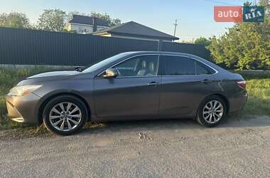 Седан Toyota Camry 2015 в 