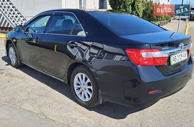 Седан Toyota Camry 2013 в 