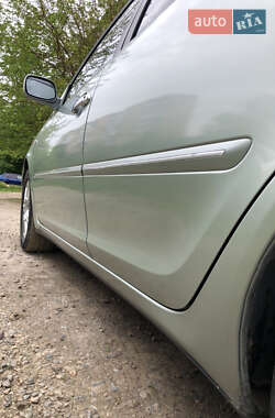 Седан Toyota Camry 2004 в 