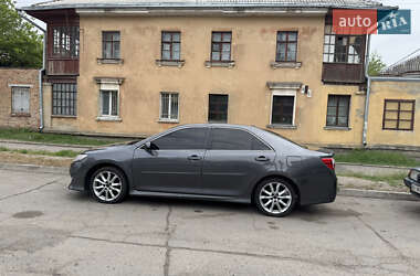Седан Toyota Camry 2013 в 
