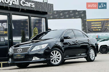 Седан Toyota Camry 2012 в Харкові