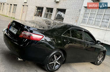 Седан Toyota Camry 2006 в Дніпрі