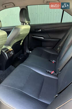 Седан Toyota Camry 2016 в 