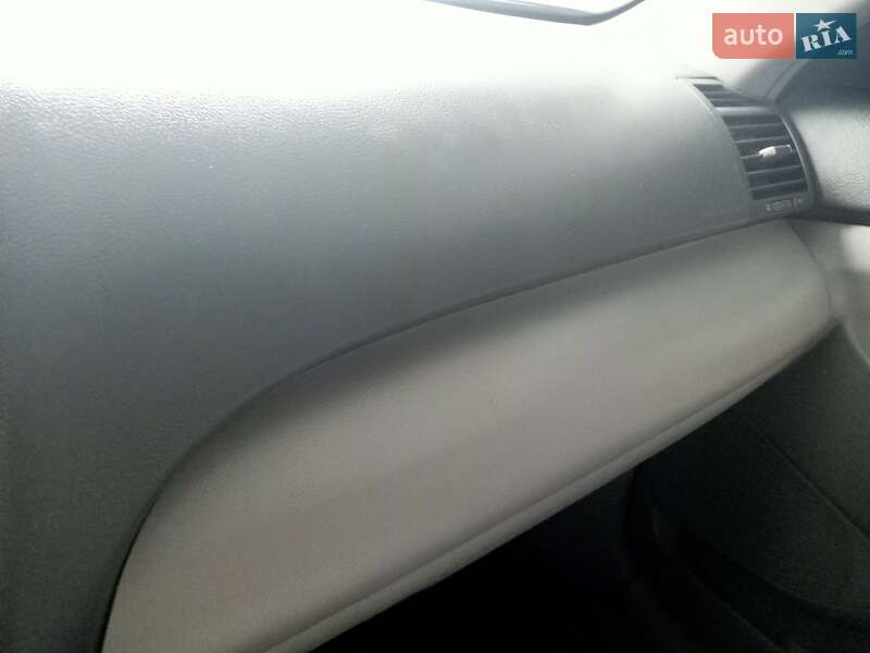 Седан Toyota Camry 2011 в Стрые