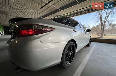 Седан Toyota Camry 2015 в 